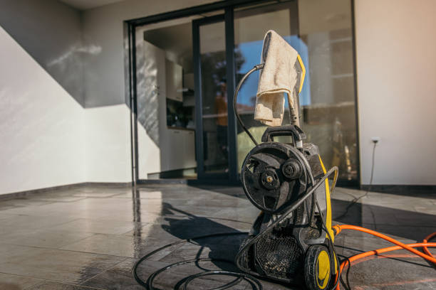 Best Pool Deck Cleaning  in Samoset, FL