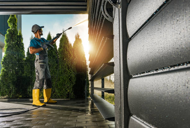 Professional Pressure Washing Services in Samoset, FL